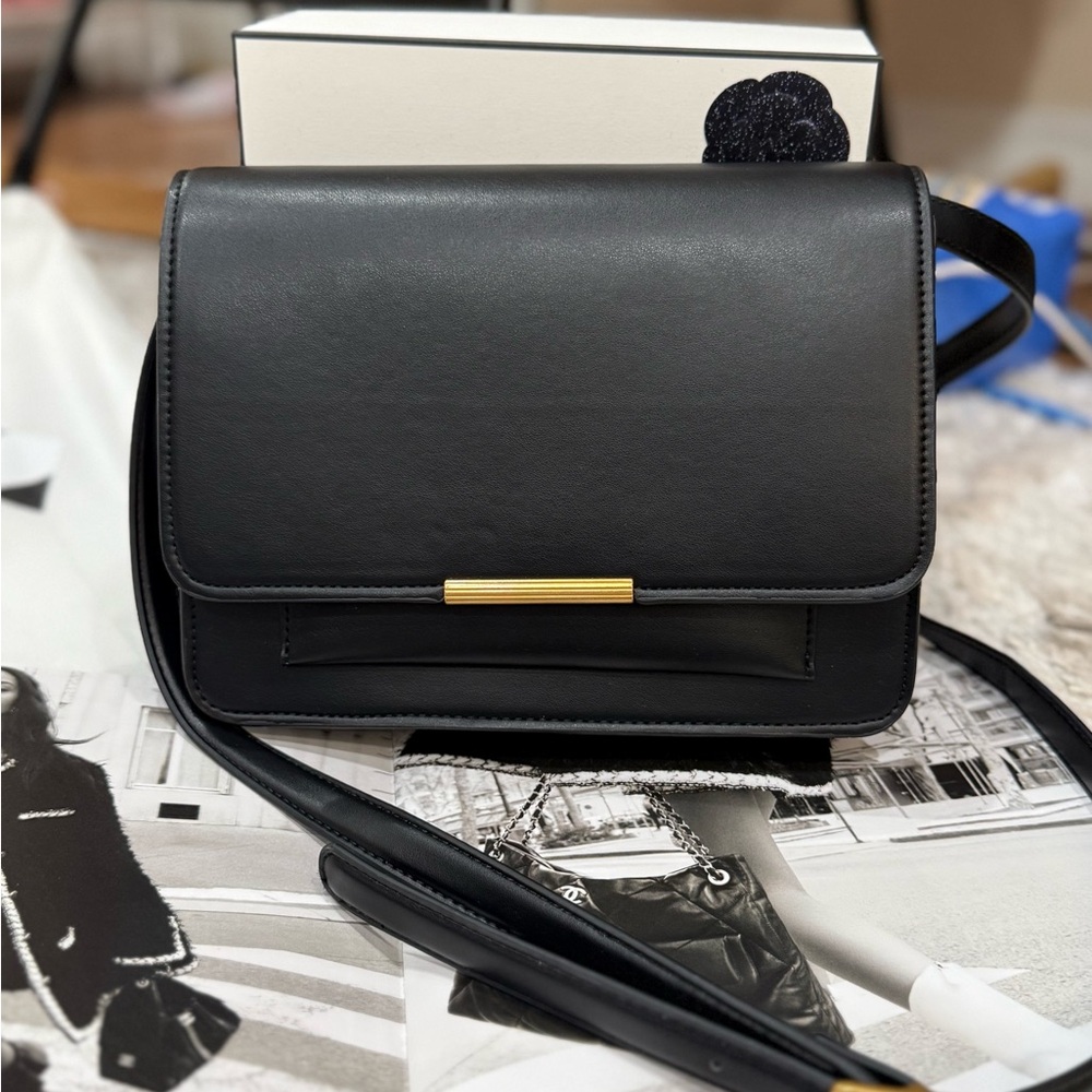 ZARA Black Structured Crossbody Bag — New With Tags